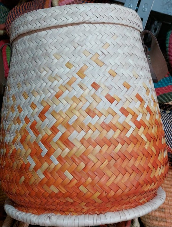Colourful laundry basket (various)