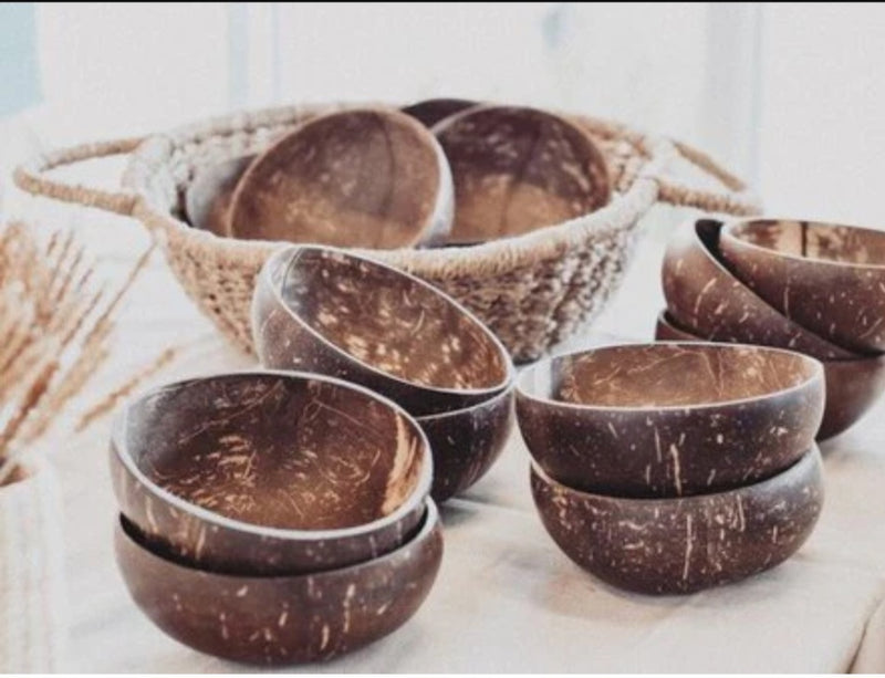 Coconut bowls and spoons