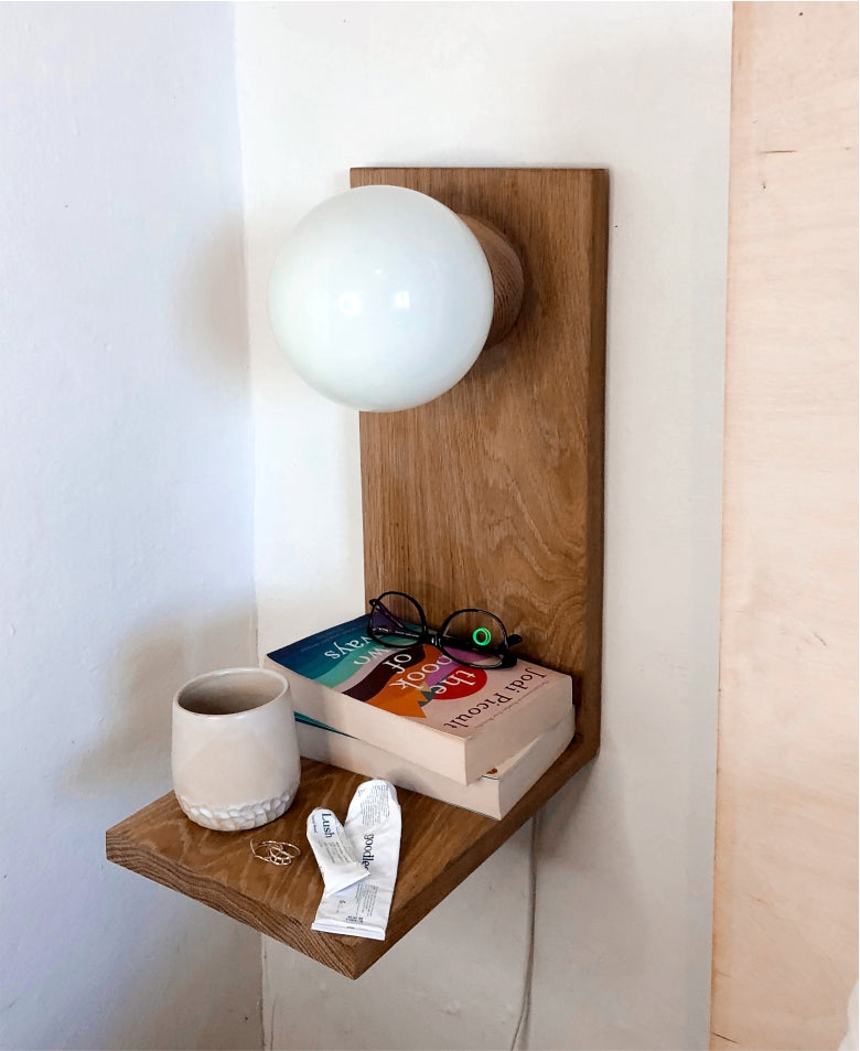 Shelf lamp